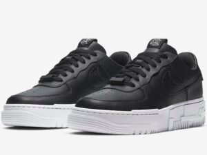 Nike Air Force 1 Pixel Black
