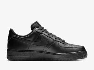 Nike Air Force Low Negras