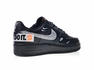 Nike Air Force «Just do it» Negras