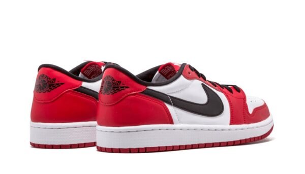 Nike Air Jordan 1 Low Retro Chicago - Imagen 3
