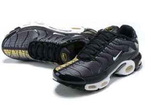 Nike Air Max Plus TN 21 Black White Logo