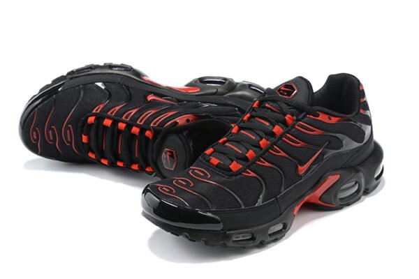 Nike Air Max Plus TN WMNS Black Red - Imagen 2