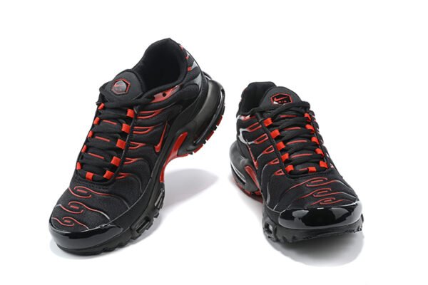 Nike Air Max Plus TN WMNS Black Red - Imagen 3