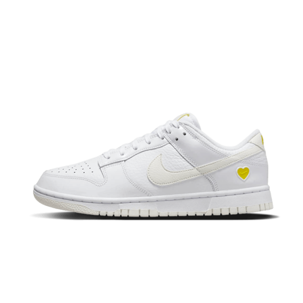 Nike Dunk Low Yellow Heart