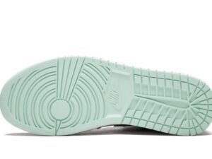 Nike Air Jordan 1 Retro Igloo