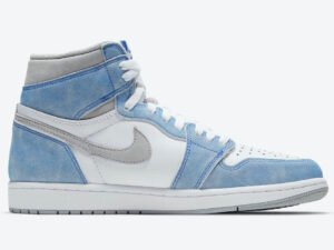 Nike AIr Jordan 1 Retro OG Hyper Royal 1