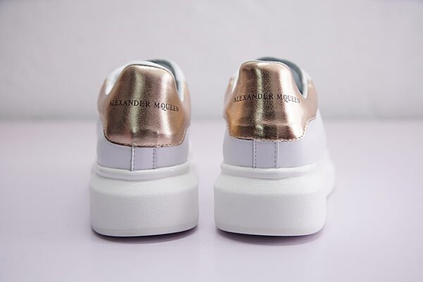Alexander MCQueen Sole Gold - Imagen 5