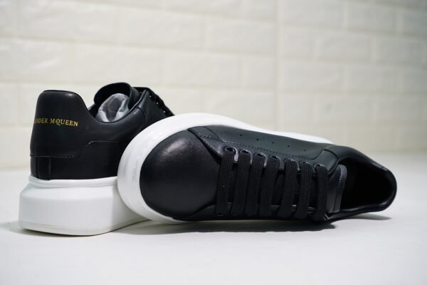 Alexander MCQueen Sole Negras - Imagen 4