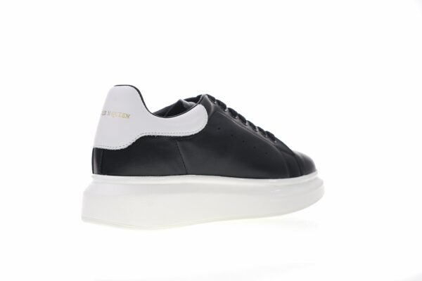 Alexander MCQueen Sole Negras Blancas - Imagen 3