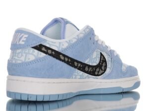 Nike SB Dunk Dior Blue