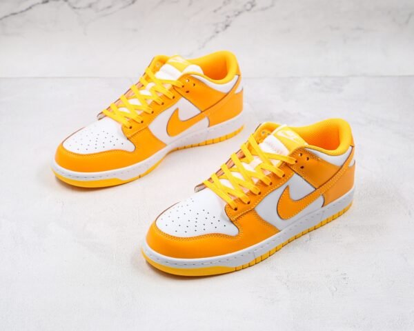 Nike SB Dunk Low Orange - Imagen 3