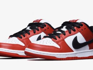 Nike SB Dunk Low Chicago