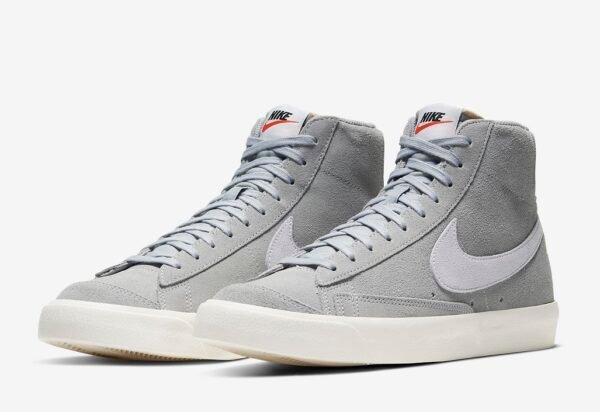 Nike Blazer Mid 77 Suede Platino - Imagen 3