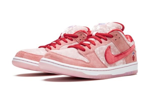 Nike SB Dunk Low Strangelove - Imagen 3