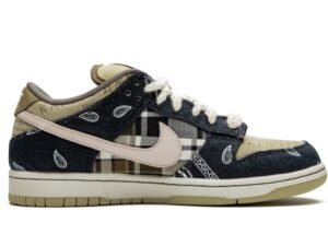 Nike SB Dunk Low Travis Scott