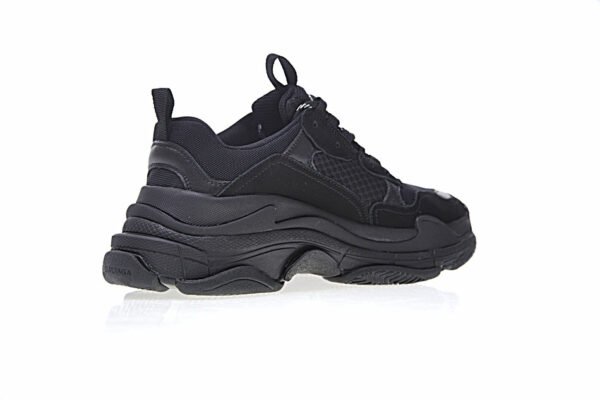 BALENCIAGA TRIPLE S490 NEGRAS TOTAL - Imagen 2
