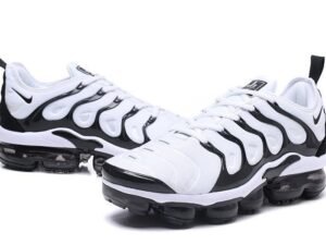 Nike Air Vapormax Plus Blancas Negras