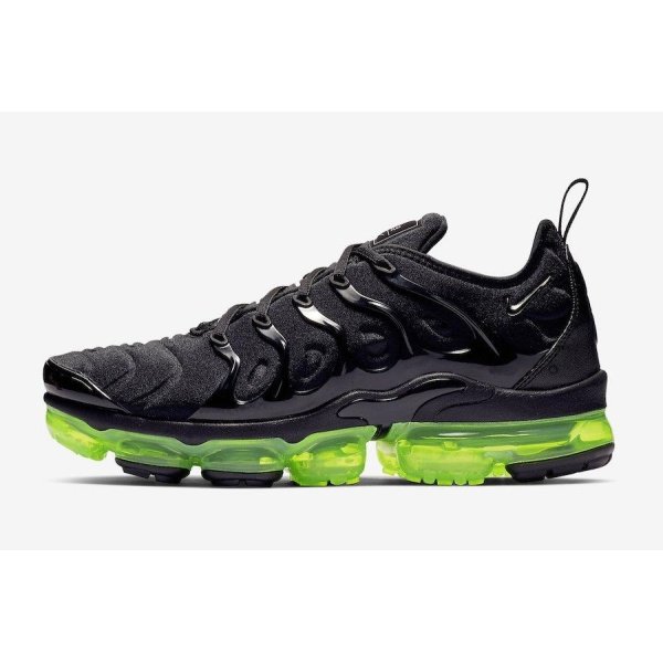 Nike Air Vapormax Plus Negras Verdes