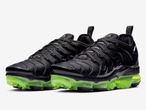 Nike Air Vapormax Plus Negras Verdes