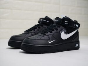 Nike Air Force Altas 07 Negras