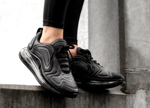 NIKE AIR MAX 720 Negras Eclipse Total - Imagen 6