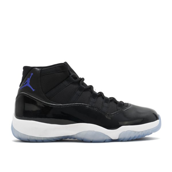 Nike Air Jordan 11 Negras y Blancas