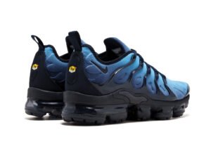 Nike Air Vapormax Plus Azules y Negras