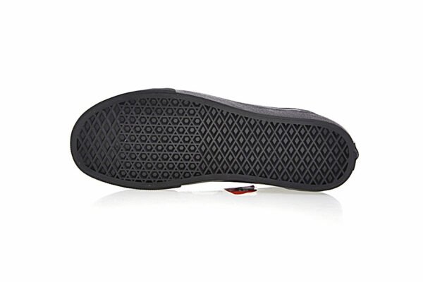 Vans Old Skool Logo Negras - Imagen 4