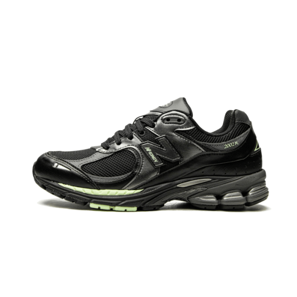 New Balance 2002R Black Silver Green