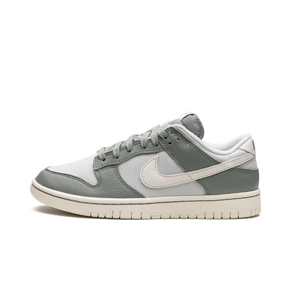 Nike Dunk Low Mica Green