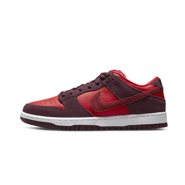 Nike SB Dunk Low Cherry