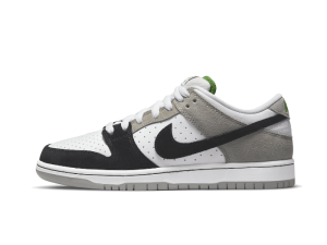 Nike SB Dunk Low Chlorophyll