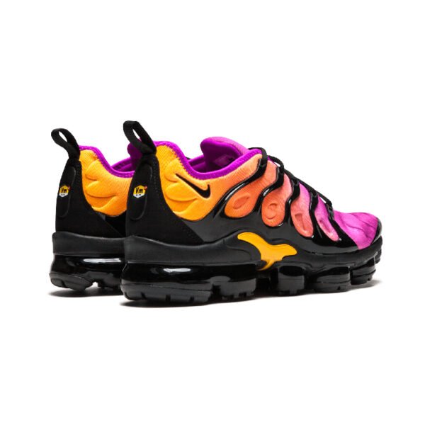 Nike Air Vapormax Plus Purpuras y Naranjas - Imagen 5